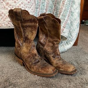 Justin Square Toe Cowboy Boots 7.5
